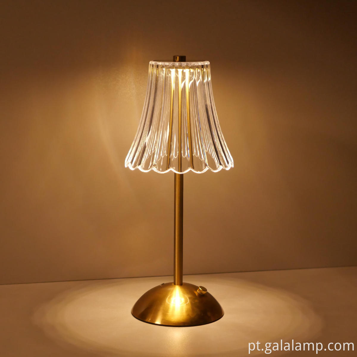 Battery Powered Table Lamp